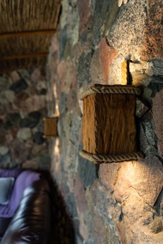 Cat Stone, Pisz (fotografie 2)