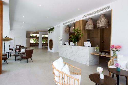 Előcsarnok, May Altafulla Beach Boutique Hotel in Altafulla