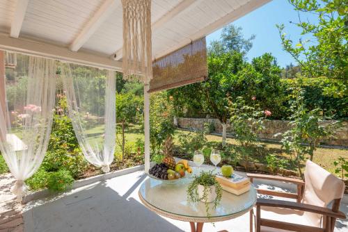 Facilities, Anneta Studios in Syvota