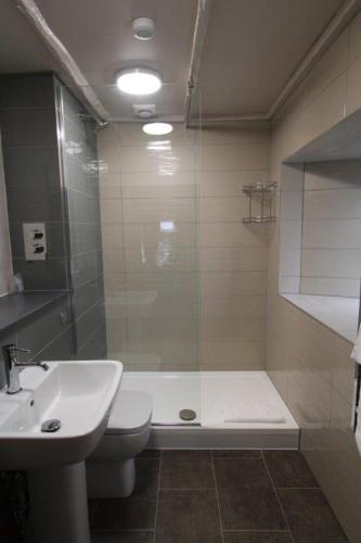 rooms @ the dolau inn – New Quay