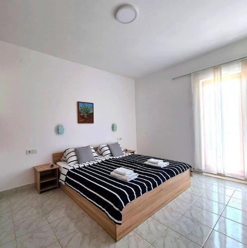 Apartments Ana Medulin - image 9