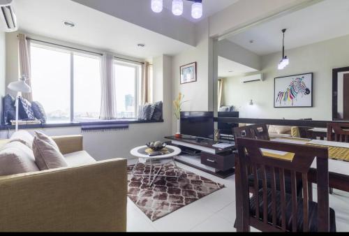 Affordable high-end one-bedroom condominium in the center of Cebu City