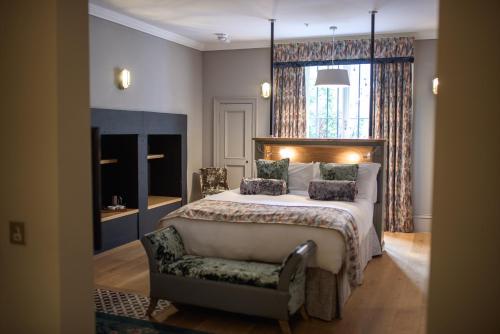 No 11 Room Type - Junior Suite