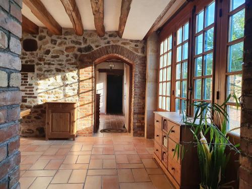 Bejárat, Ferme équestre & Chambres d'hôtes Gateau Stables proche Guédelon (Ferme equestre & Chambres d'hotes Gateau Stables proche Guedelon) in Saint-Amand-en-Puisaye
