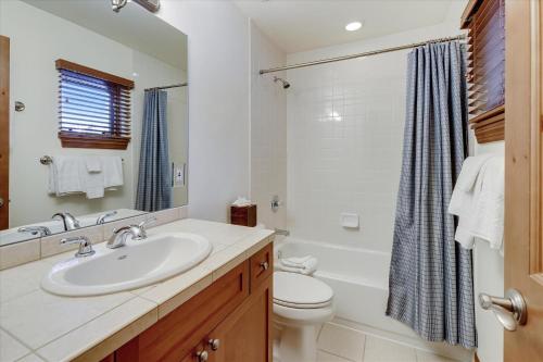 Highland Greens 66 townhouse - image 3