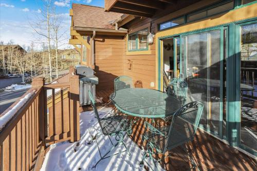 Highland Greens 66 townhouse - image 7