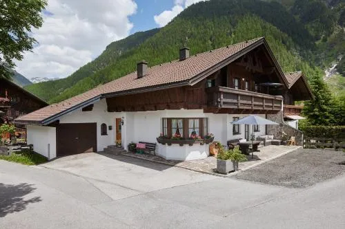 Apart Bergzeit in Umhausen, Österreich