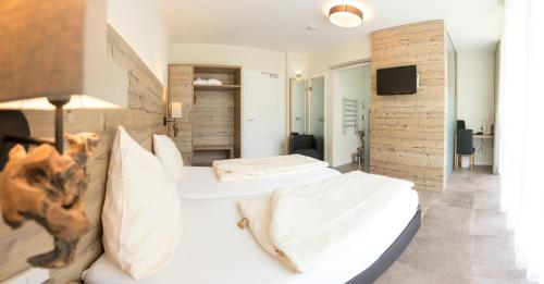 Landhotel Weihermühle Room Type - Standard Double Room