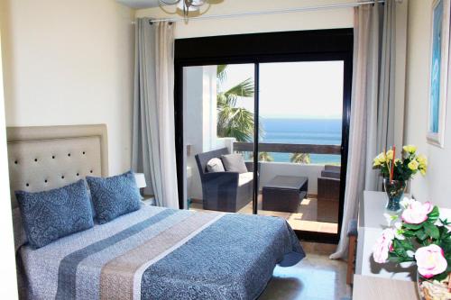  Apartamentos con vistas panorámicas al mar in San Roque