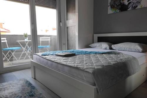 Centar One Apartmant, Скопье (фото 10)