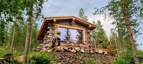 Log Cabin with Private Sauna & Hot Tub by Invisible Forest Lodge - Adults Only 3