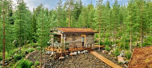Log Cabin with Private Sauna & Hot Tub by Invisible Forest Lodge - Adults Only, Rovaniemi (zdjęcie 4)