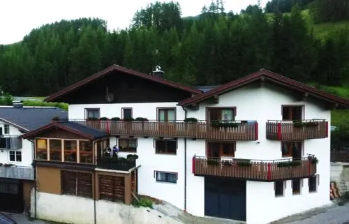 Pension Sonnleitner in Heiligenblut am Großglockner, Österreich