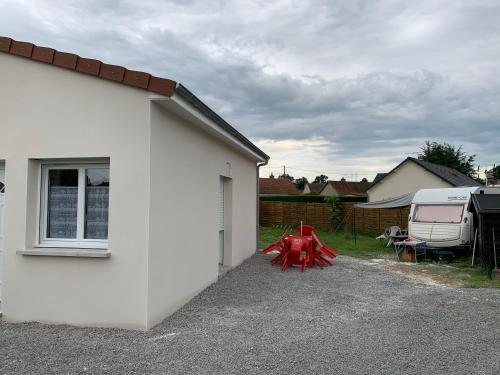 Saint-Pierre-sur-Velle Ideale famille, tout y est ! 4-Star Single Room room