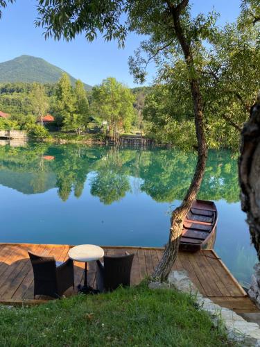 River Luxury House - image 2