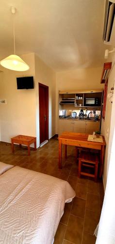 Nicoll Apartments - image 7