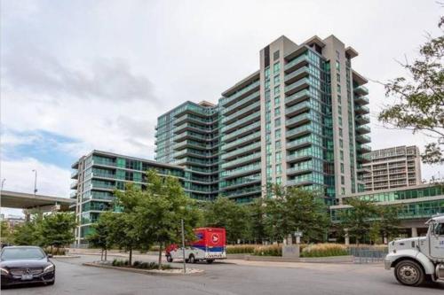 Luxury Suite with Private Patio in Downtown Toronto