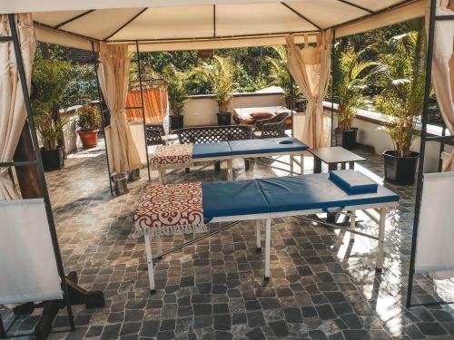 Toucan Platinum Suites Aparthotel