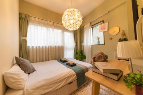room detail thumbnail 1