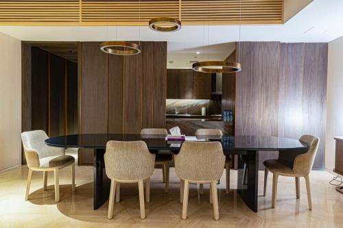 Luxury Apartment in Dubai's hottest Palm hotel - image 8
