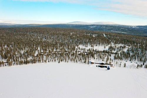 Mökki Jerisjärven rannalla (Mokki Jerisjarven rannalla) in 穆奧尼奧