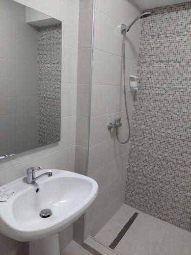 Hotel Breaza - image 10