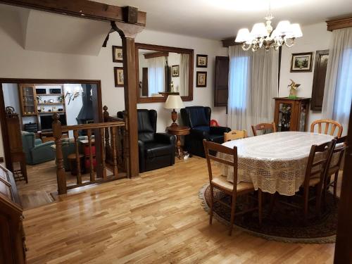  Casa casco historico Albarracin, Ferienwohnung in Albarracín
