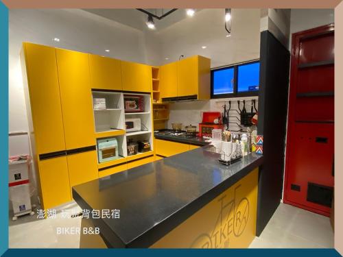 Kitchen, Biker.B&B in Huxi Township