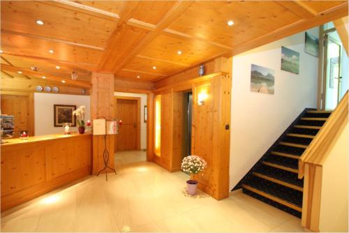 ล็อบบี้, โรงแรมฟีทัล วิเดมันน์ (Vital Hotel Wiedemann) in ฟุสเซน