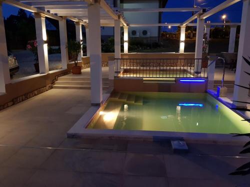  Platán Apartmanház, Unterkunft in Balatongyörök