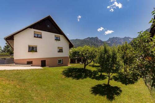 Apartmaji Trstenjak - Laghi di Fusine