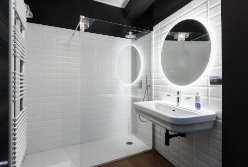 Flats4rent Al Monte - image 2