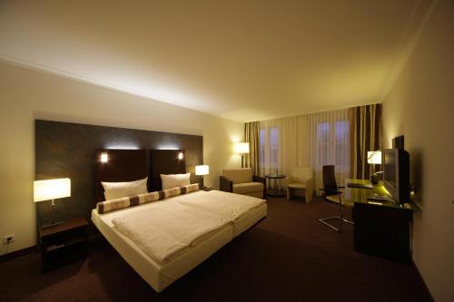 1 queen bed