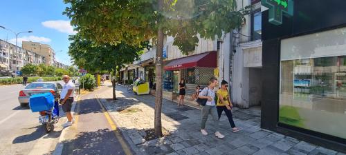 Apartamenti2v1 - 21 Dhjetori