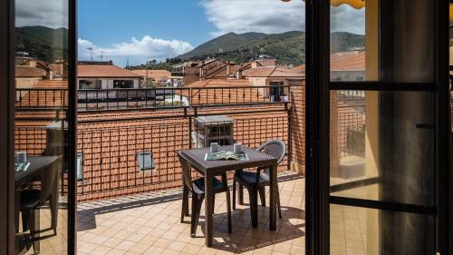 Studio with Terrace