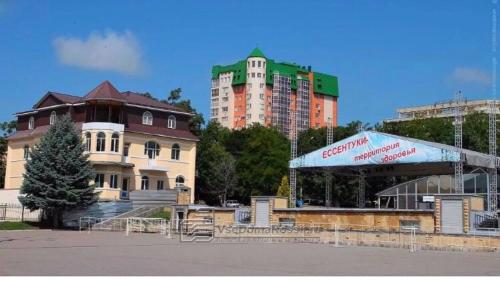 Квартира 3х комнатная на Советскои в центре города-театральная площадь