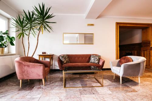 Hotel Chata Za Wsią – Myslakowice, WI
