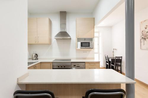 Stay U-nique Apartments Urgell