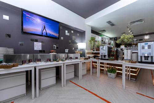 Citrus Hotel - image 10