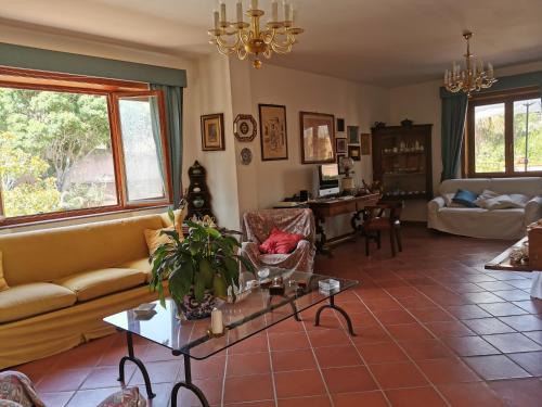  Villa Grande in Messina