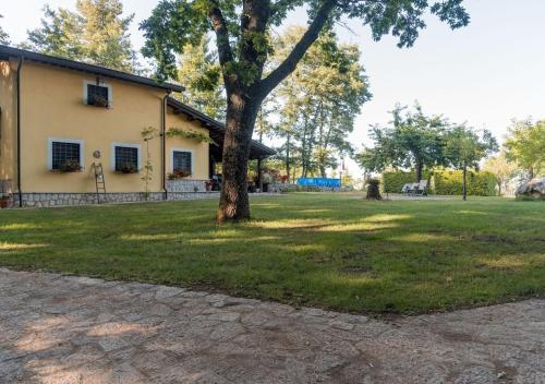 Зовнішній вигляд готелю, Villa Giardino Boschivo - Irpinia in Montemarano