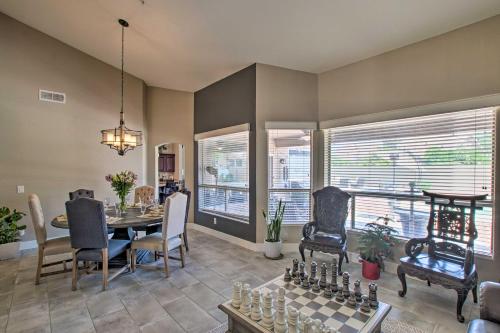 Upscale Scottsdale House Private Yard and Pool - image 4