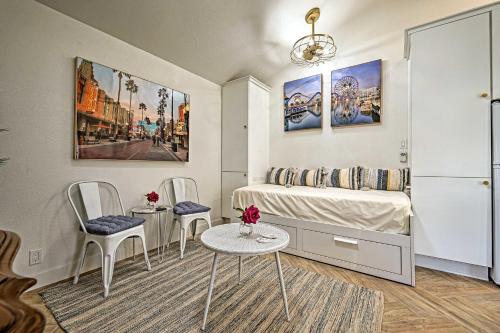 Bright Cottage Unit 8 Miles to Disneyland! - image 5