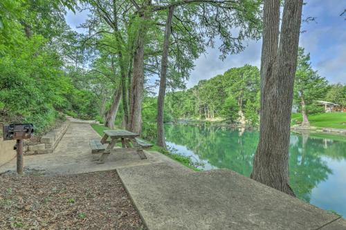 Quaint New Braunfels Condo with Community Pool! - image 5