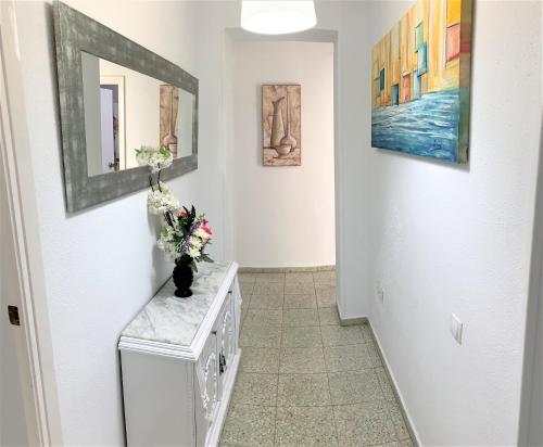 Bright and Modern Apartment 3 bedroom with Balcony E3EV