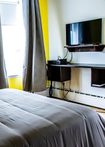 1 double bed