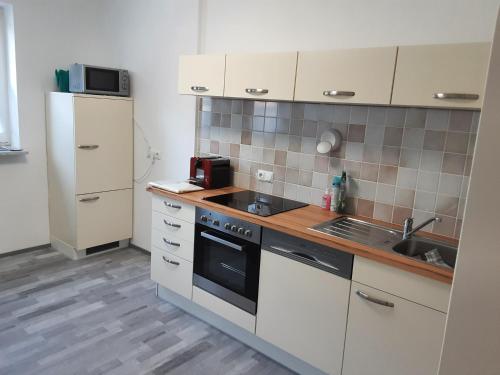 Apartment - Ferienwohnung 1 Treffen am Ossiachersee in Treffen, Österreich