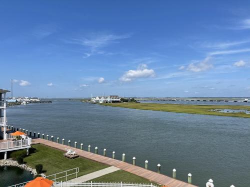 Comfort Suites Chincoteague Island Bayfront Resort