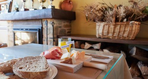 Hotel Casa Cachón in Tol