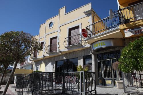 Hotel El Pentágono, Muñana bei Villatoro